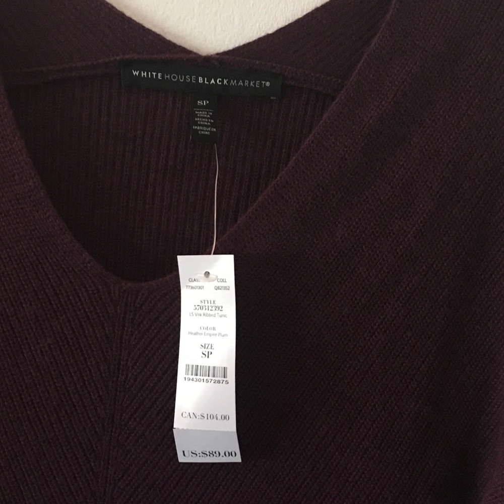 cashmere blend White House Black Market Plum V-Neck Sweater - Picture 2 of 2